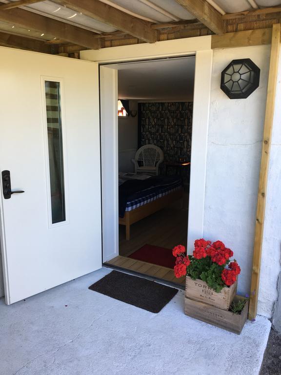 Rum I Villa - Kaerleksudden Norrtaelje Εξωτερικό φωτογραφία
